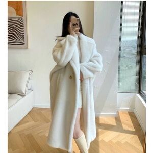 100% Wool Teddy White Jacket